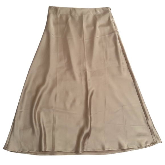 NWT Rachel Zoe Champagne Satin Midi Skirt Size Medium - Picture 2 of 3
